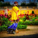 Woman and rickshaw  screen for extension Chrome web store in OffiDocs Chromium