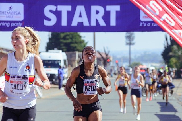 Free download woman fitness race sport athlete free picture to be edited with GIMP free online image editor