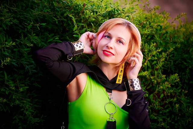 Free download woman headset music cd cd player free picture to be edited with GIMP free online image editor