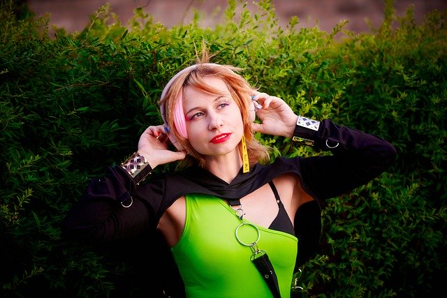 Free download woman headset music cd player free picture to be edited with GIMP free online image editor