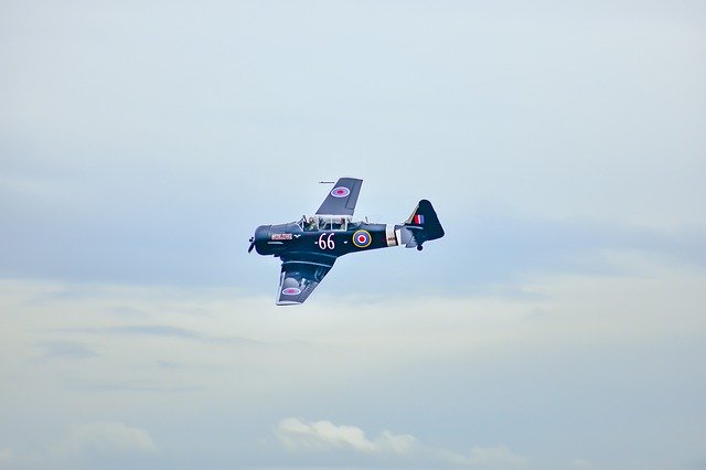 Free download ww2 airplane ww2 aircraft plane free picture to be edited with GIMP free online image editor