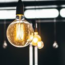 Yellow light bulb  screen for extension Chrome web store in OffiDocs Chromium