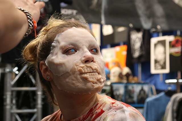 ดาวน์โหลดฟรี zombie make up face พิเศษ fx ฟรีรูปภาพที่จะแก้ไขด้วย GIMP โปรแกรมแก้ไขรูปภาพออนไลน์ฟรี
