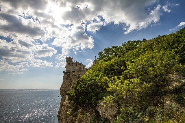 Free download Yalta SwallowS Nest Sky -  free photo or picture to be edited with GIMP online image editor