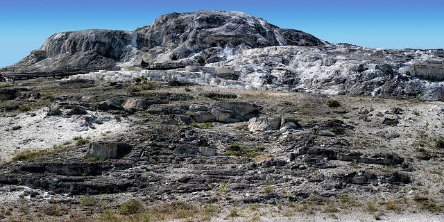 Kostenloser Download Yellowstone Mammoth Hot Springs - kostenloses Foto oder Bild zur Bearbeitung mit GIMP Online-Bildbearbeitung
