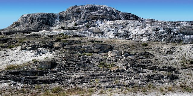 Download gratuito Yellowstone Mammoth Hot Springs - foto o immagine gratis da modificare con l'editor di immagini online di GIMP