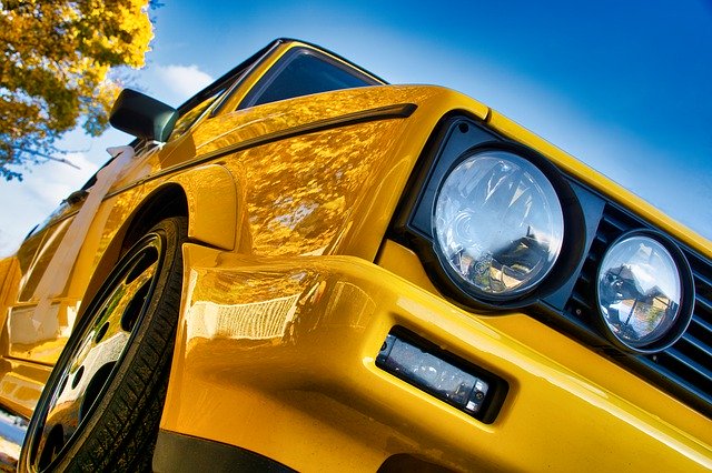Template Photo Yellow Vw Golf -  for OffiDocs