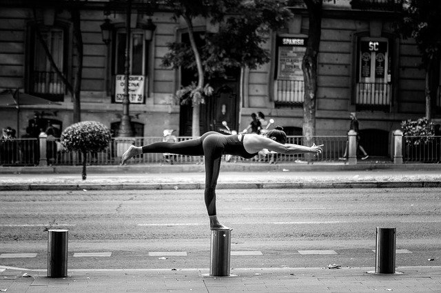 Free download yoga madrid https youtu free picture to be edited with GIMP free online image editor