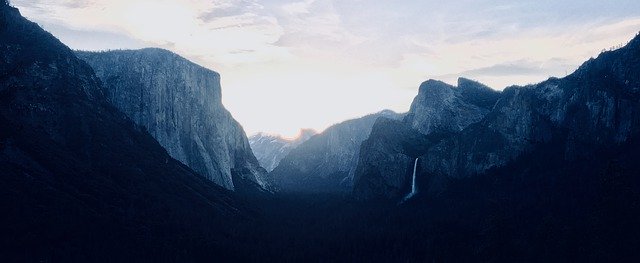 Kostenloser Download Yosemite Park Blue - kostenloses Foto oder Bild zur Bearbeitung mit GIMP Online-Bildbearbeitung