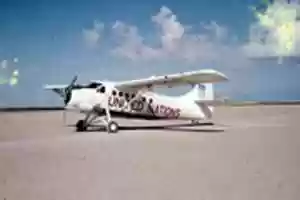 Free download 115 ATU ac 3745 Otter at Gaza airport free photo or picture to be edited with GIMP online image editor