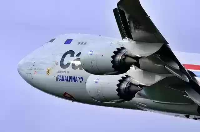Free download aircraft flight flying boeing 747 free picture to be edited with GIMP free online image editor