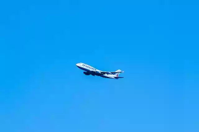 Free download airline transaero plane large free picture to be edited with GIMP free online image editor
