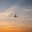 Airplane in the sky  screen for extension Chrome web store in OffiDocs Chromium