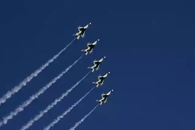 Free download airshow thunderbirds free picture to be edited with GIMP free online image editor