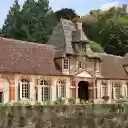 Ancient building  screen for extension Chrome web store in OffiDocs Chromium