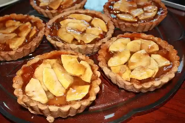 Free download Apple Tart Food -  free photo or picture to be edited with GIMP online image editor