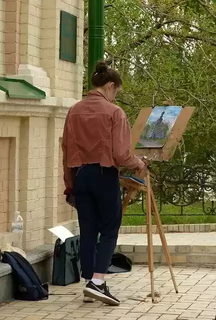 Free download Artist Writes Draws -  free free photo or picture to be edited with GIMP online image editor