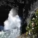 A Wave In A Cave Theme  screen for extension Chrome web store in OffiDocs Chromium