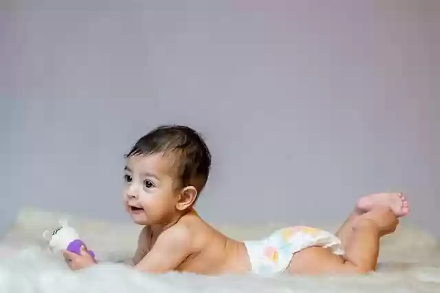 Free download baby newborn child cute portrait free picture to be edited with GIMP free online image editor