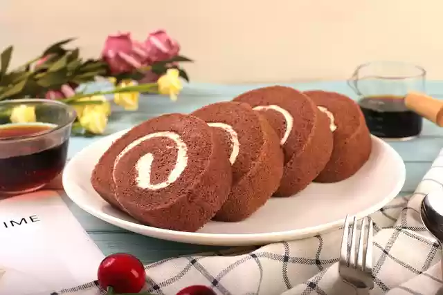 Free download backen swiss roll candy free picture to be edited with GIMP free online image editor