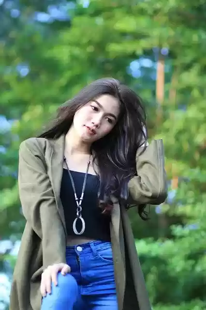 Free download Beauty Model Woman -  free photo or picture to be edited with GIMP online image editor