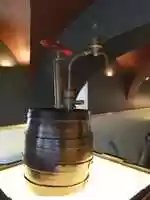 Free download Beer Barrel with Manual Pump - Barril de cerveja manual com bomba manual free photo or picture to be edited with GIMP online image editor