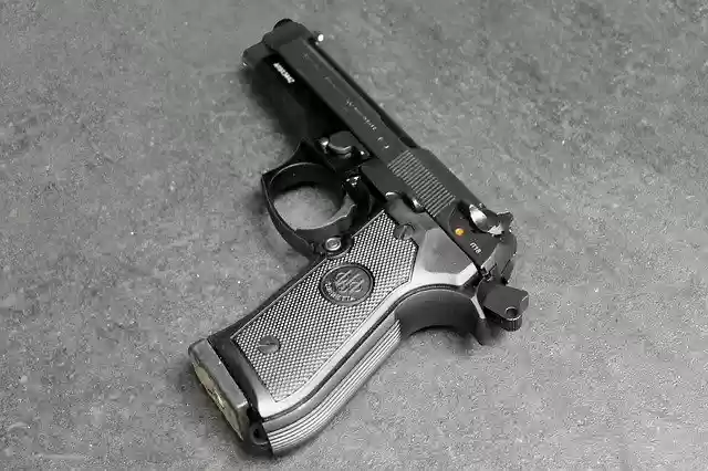 Free download beretta m9 pistol handgun firearm free picture to be edited with GIMP free online image editor