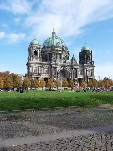 Free download Berlin Capital Dom -  free photo or picture to be edited with GIMP online image editor
