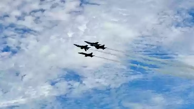 Free download Blue Angels Jets Aircraft -  free photo or picture to be edited with GIMP online image editor