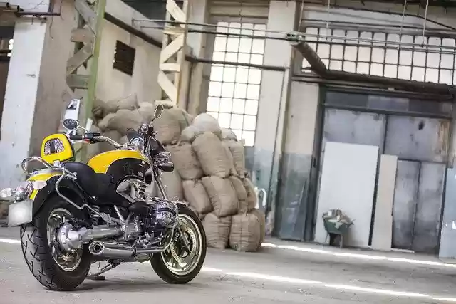 Free download bmw r1200 james bond motorcycle free picture to be edited with GIMP free online image editor