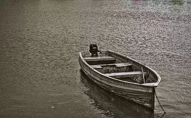 Descarga gratuita Boat Old Neckar - foto o imagen gratuita para editar con el editor de imágenes en línea GIMP