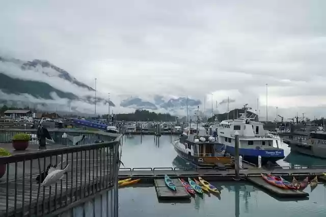 Free download boats dock alaska valdez glacier free picture to be edited with GIMP free online image editor
