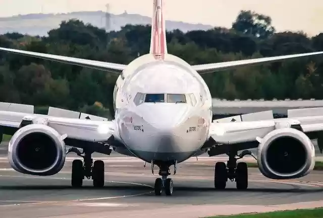 Free download boeing 737 airplane aeroplane free picture to be edited with GIMP free online image editor