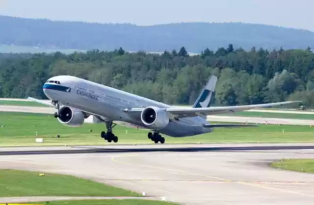 Free download boeing 777 cathay pacific free picture to be edited with GIMP free online image editor