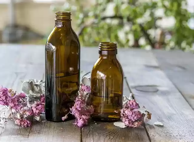 Garrafas de perfumes de óleos essenciais para download grátis - foto ou imagem grátis para ser editada com o editor de imagens online GIMP