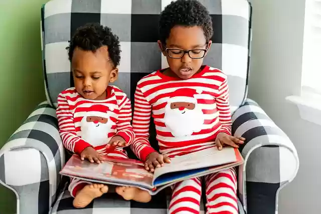 Free download brothers reading africanamerican free picture to be edited with GIMP free online image editor