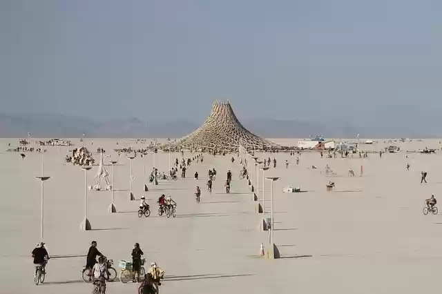 Free download burning man playa temple festival free picture to be edited with GIMP free online image editor