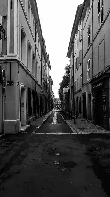 Free download B W City Hh free photo template to be edited with GIMP online image editor