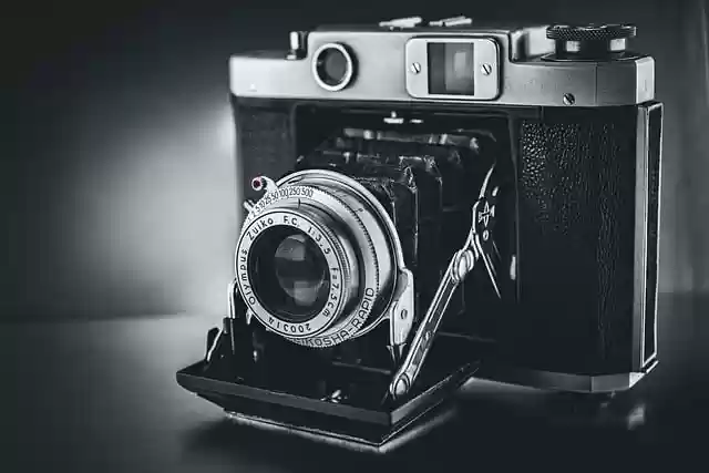 Free download camera old camera collapsible camera free picture to be edited with GIMP free online image editor