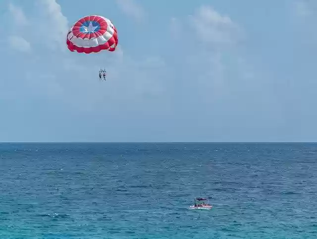 Unduh gratis Cancun Mexico Parasailing template foto gratis untuk diedit dengan editor gambar online GIMP