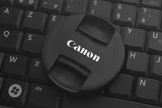 Free download Canon Dslr Camera -  free photo or picture to be edited with GIMP online image editor