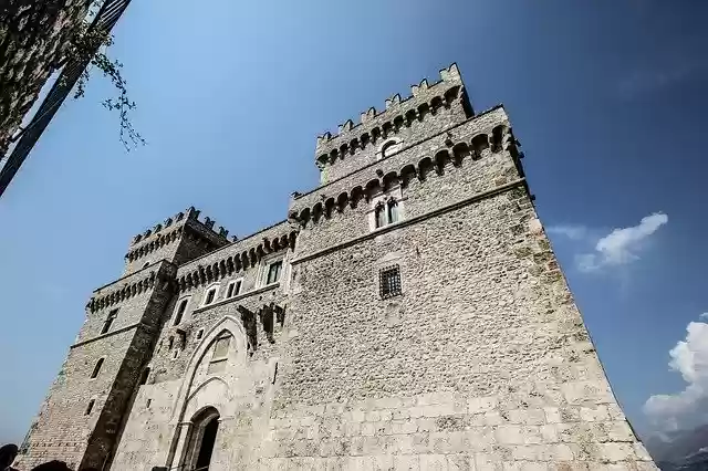 Free download Castle Middle Ages Ancient -  free photo or picture to be edited with GIMP online image editor