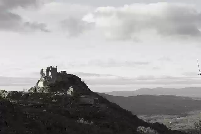 הורדה בחינם של Castle Winter Spain תבנית תמונה בחינם לעריכה עם עורך התמונות המקוון GIMP