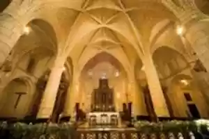 Free download Cathedral Of Santa Maria La Menor The Oldest Cathedral In America 2 free photo or picture to be edited with GIMP online image editor