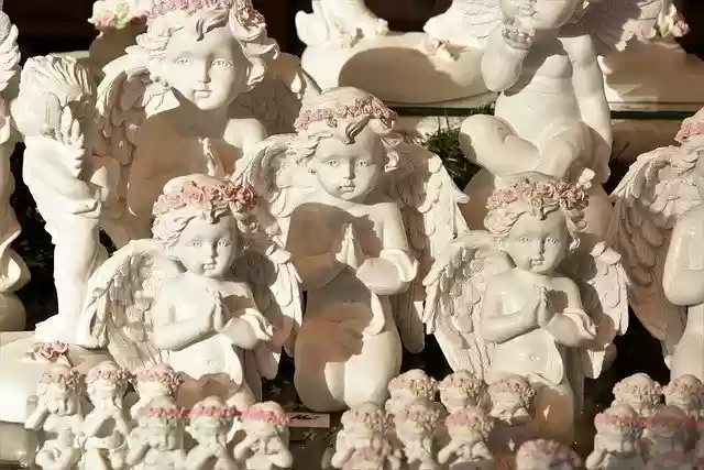 Free download Cherubs Christmas Statues -  free photo or picture to be edited with GIMP online image editor