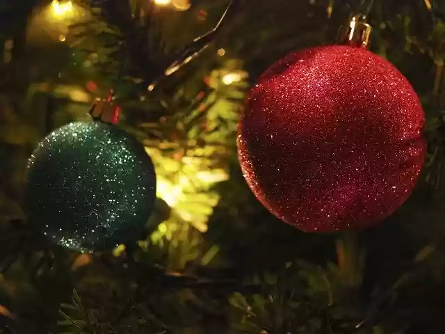 Free download Christmas Ornament Ornaments -  free photo or picture to be edited with GIMP online image editor