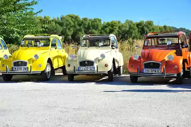 Free download circle car 2cv seminar free picture to be edited with GIMP free online image editor