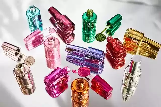 Free download Clamy Nail Polish Mirror -  free photo or picture to be edited with GIMP online image editor