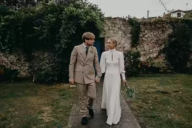 Free download couple lovers wedding love free picture to be edited with GIMP free online image editor