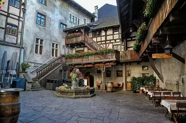 Free download Courtyard Castle Places Of -  free photo or picture to be edited with GIMP online image editor